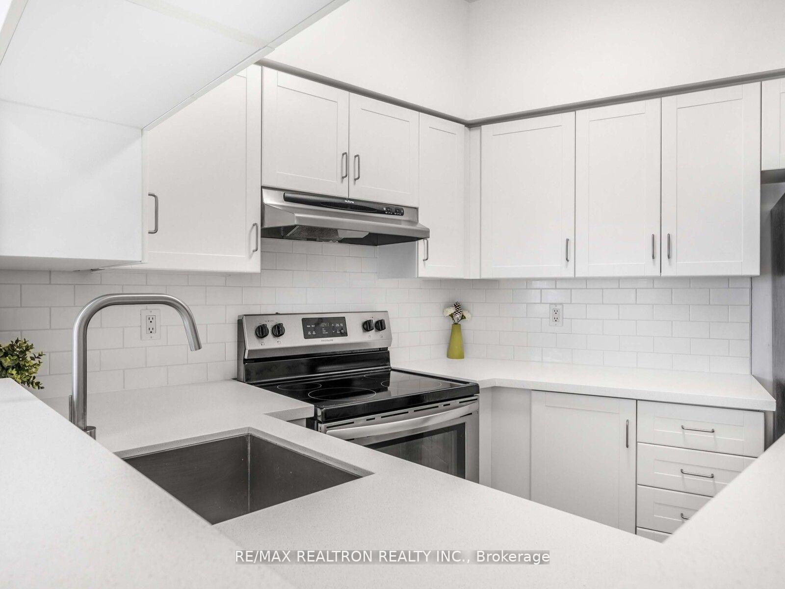 1 Bedroom Condo at 115 Richmond, Toronto For sale
