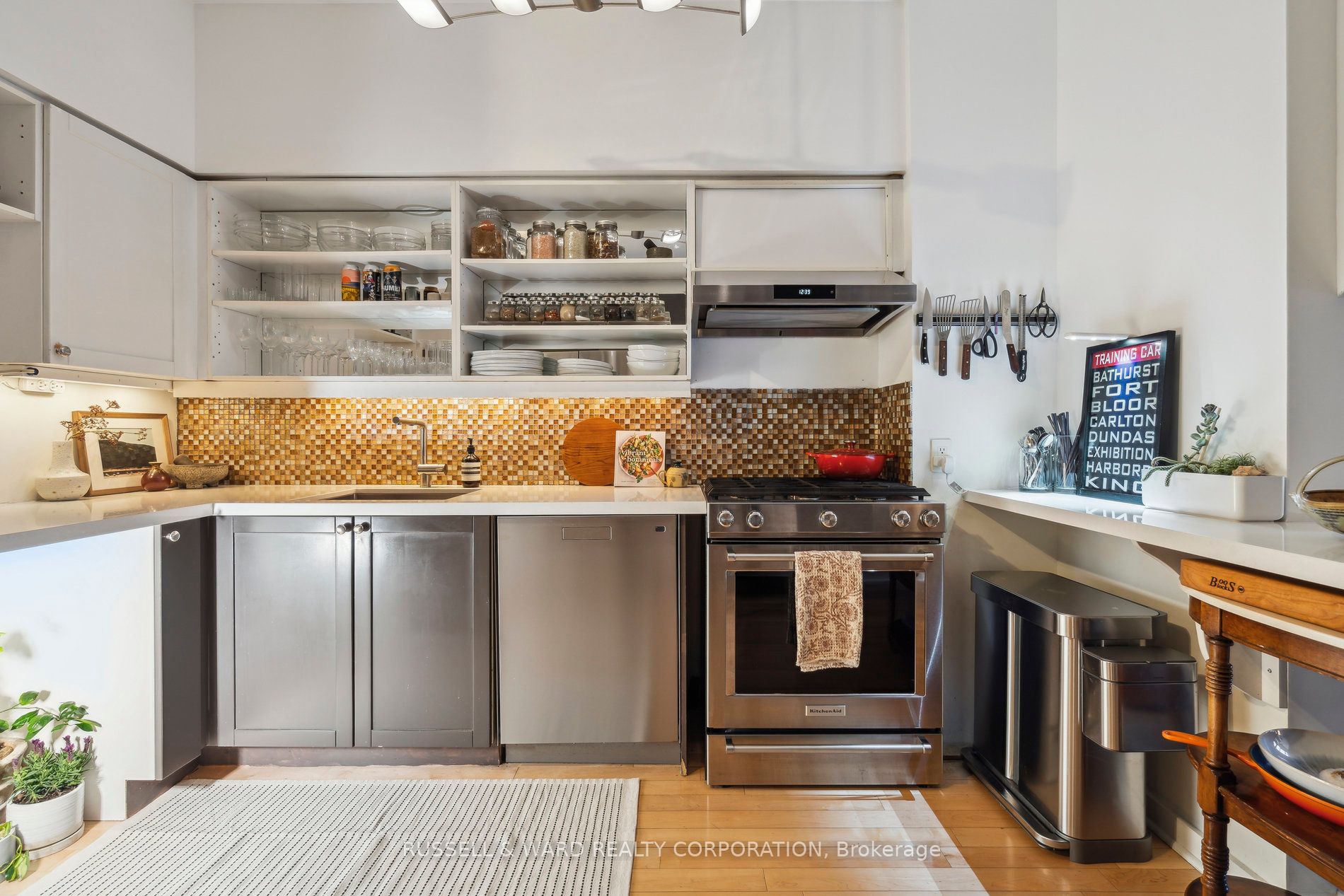 394 Euclid Avenue, #103