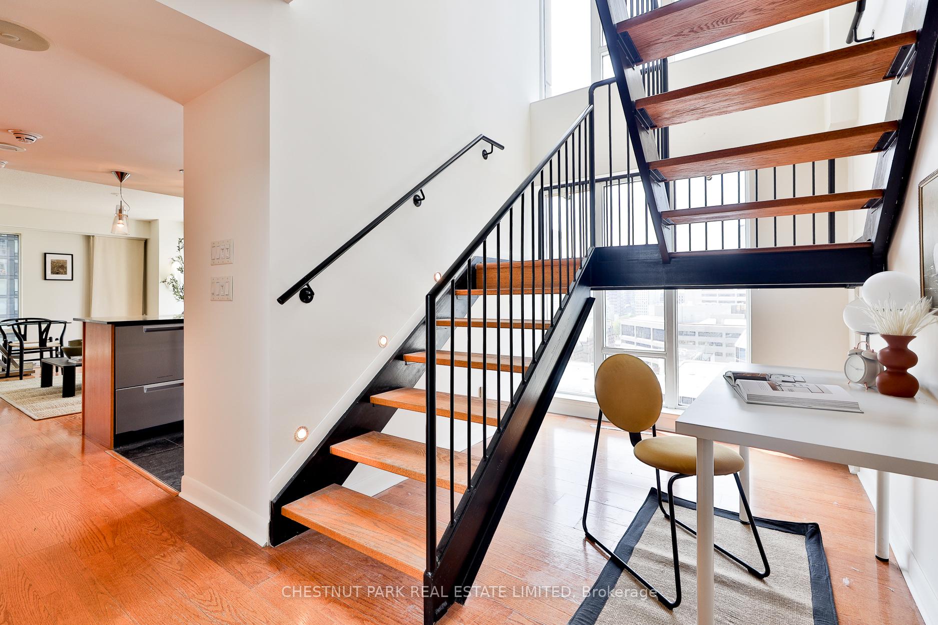 3 Bedrooms Co-op at 210 Victoria, Toronto For sale
