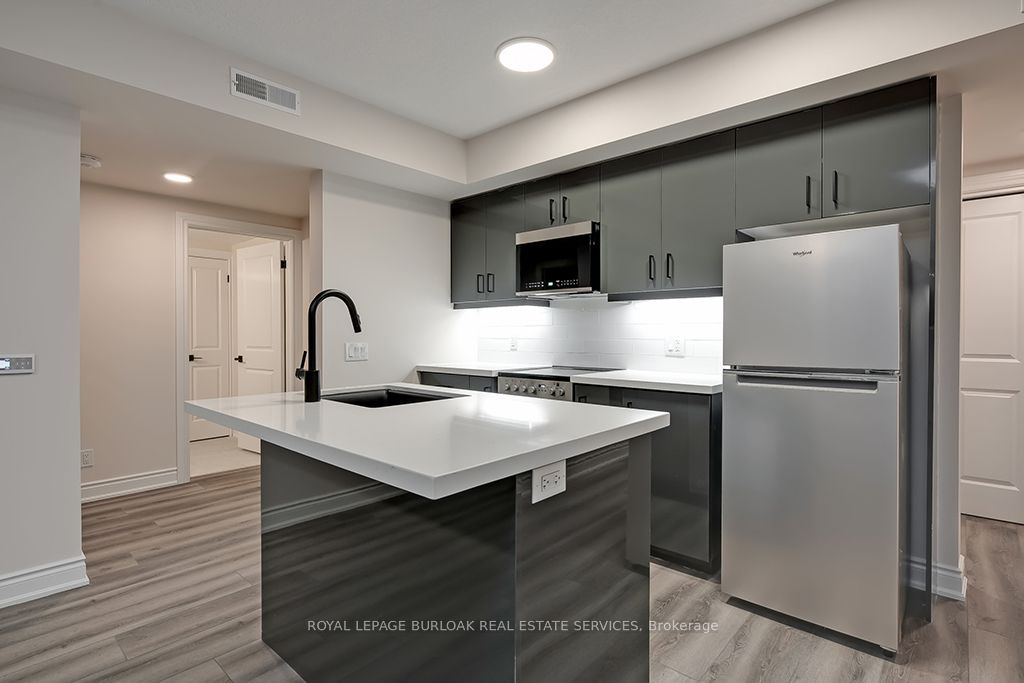 261 King Street E, #0C