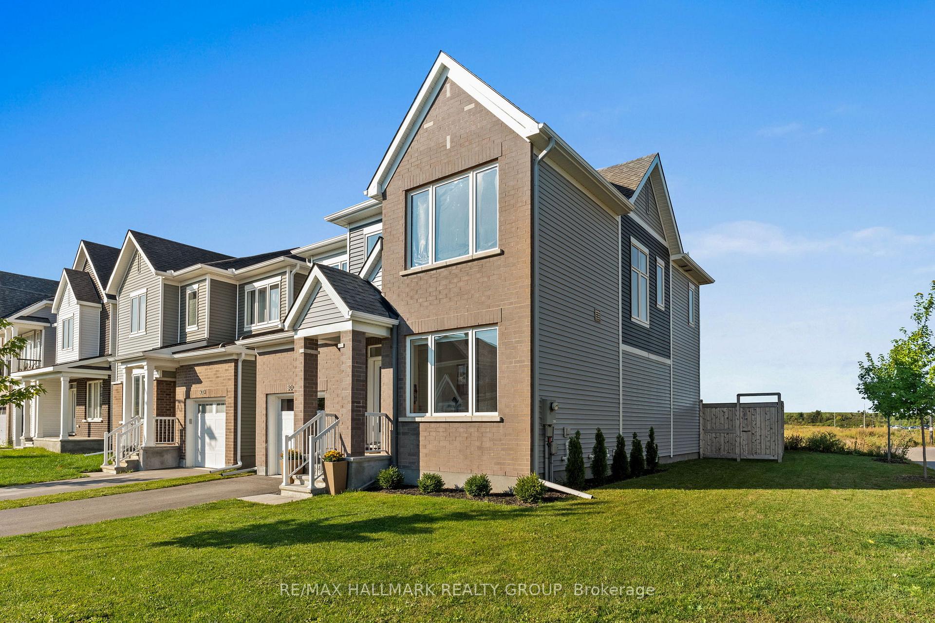 3000 Travertine Way, Barrhaven, ON K2J 6W5