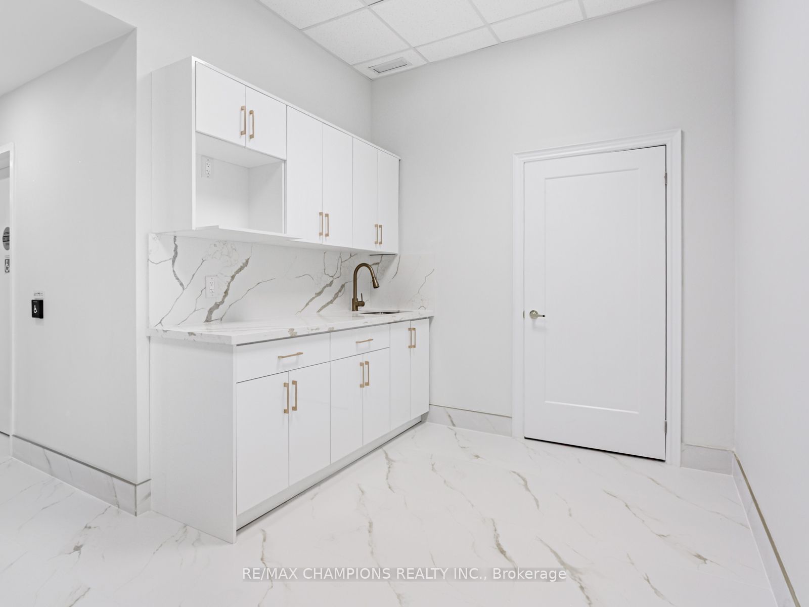 2565 Steeles Avenue E #26, Brampton Steeles Industrial