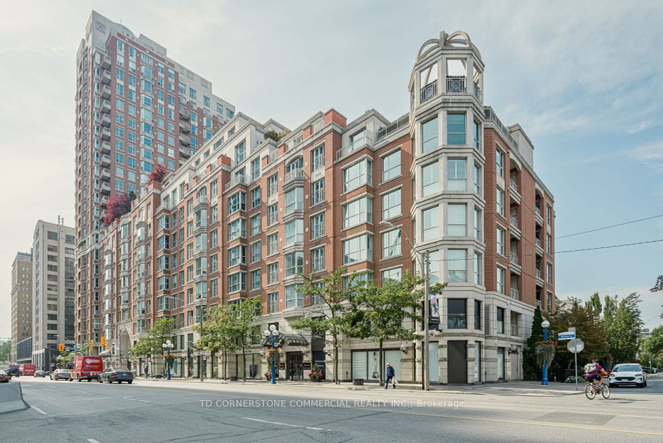 38 Avenue