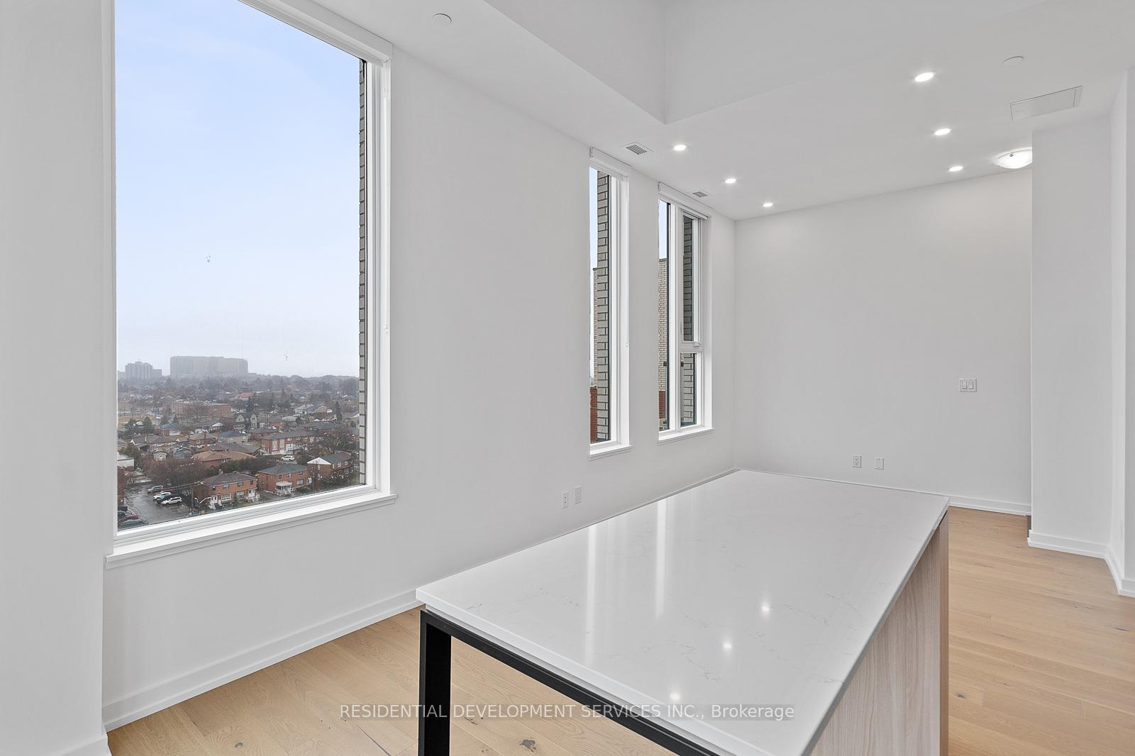 3 Bedrooms Condo at 3100 Keele,  Toronto For sale