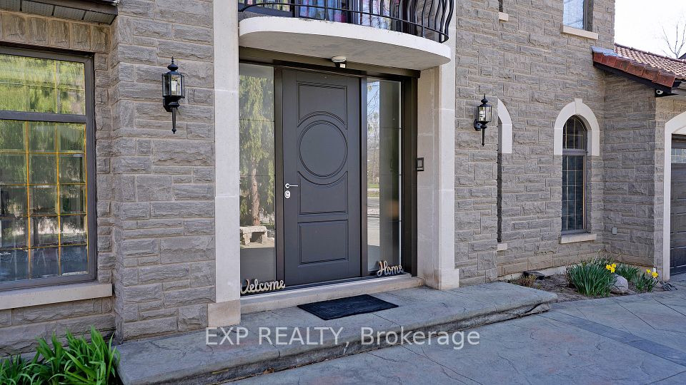 1372 Lakeshore