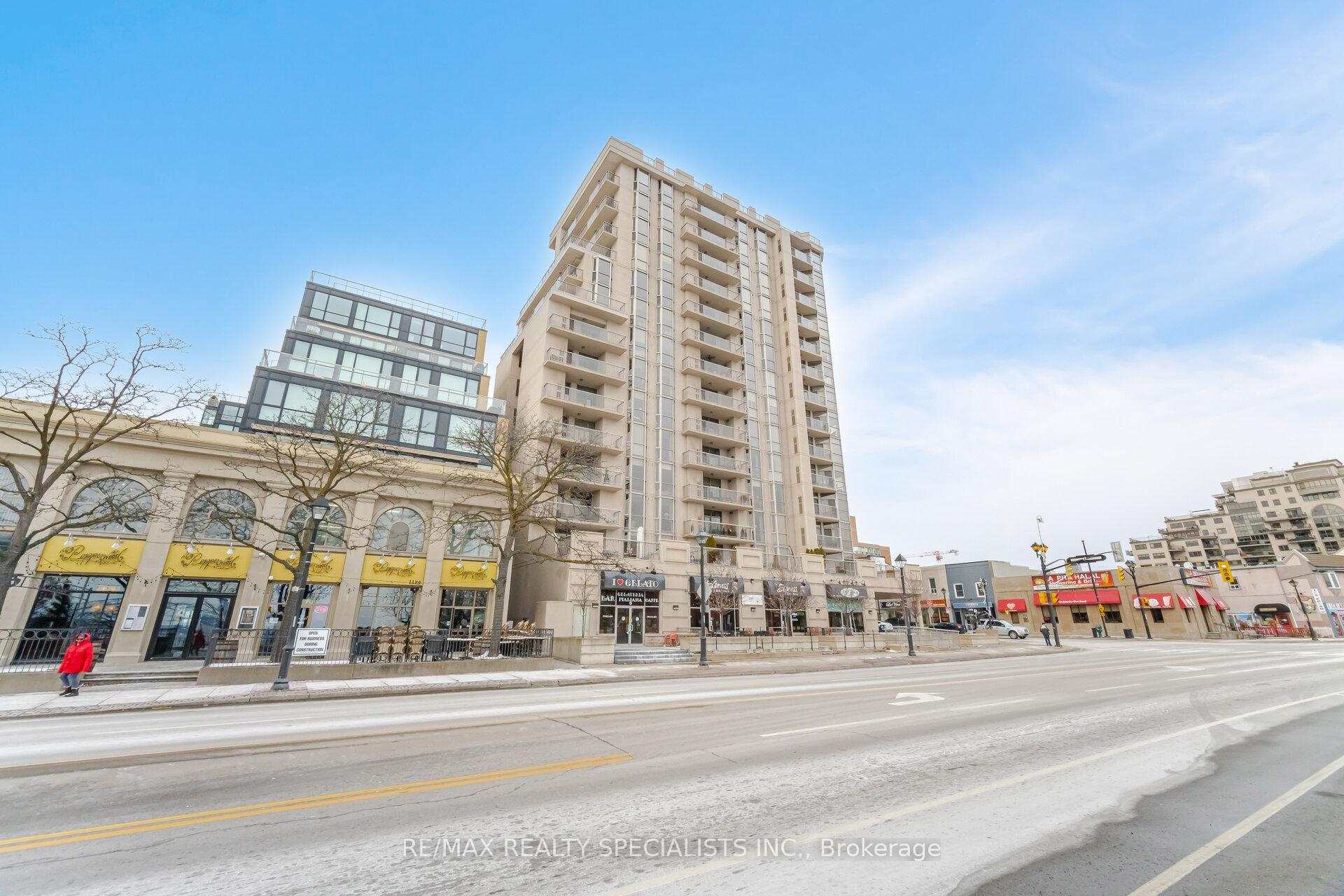 3 Bedrooms Condo at 1477 Lakeshore,  Burlington For sale