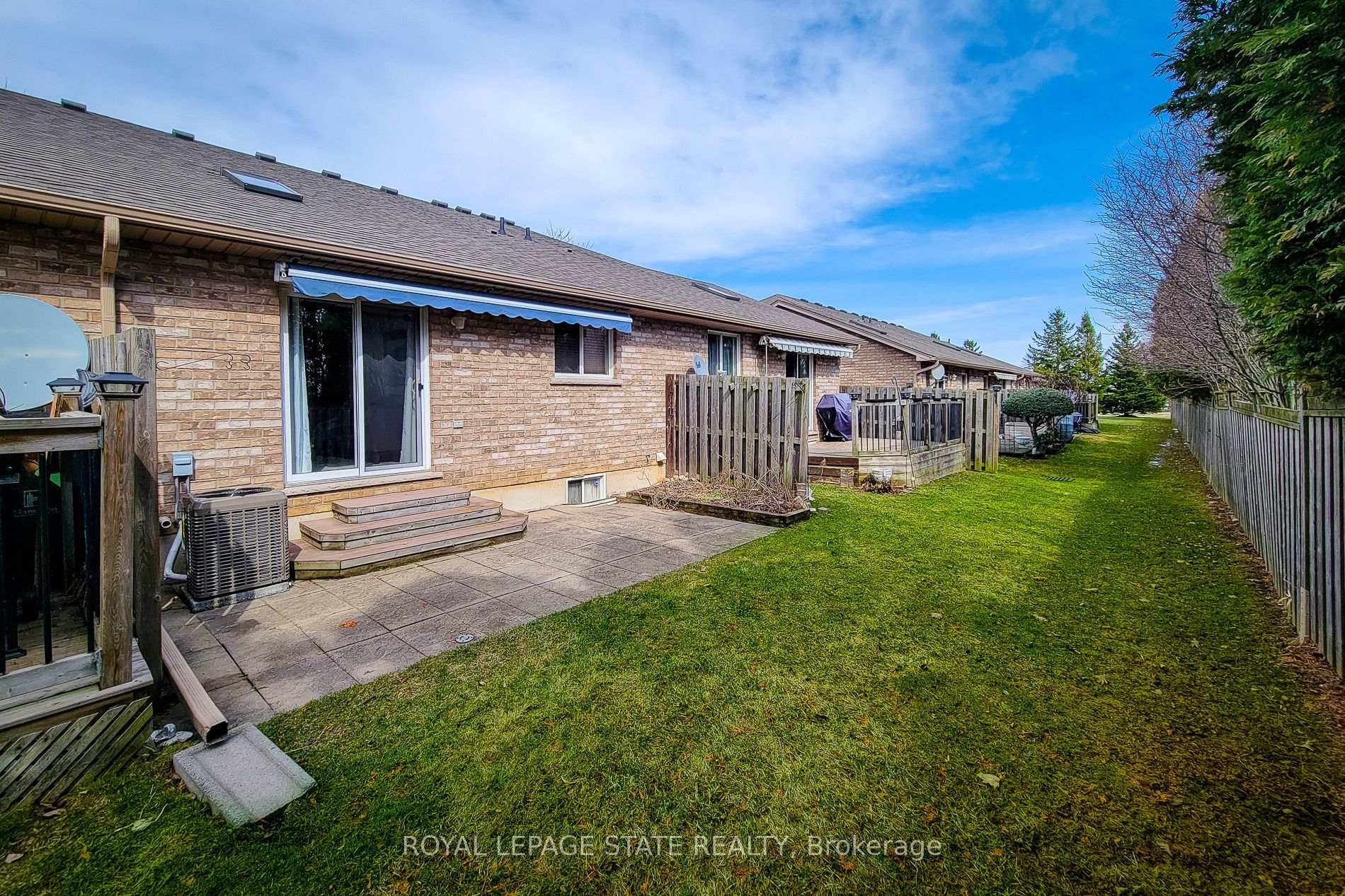 2 Bedrooms Condo at 751 Rymal, Hamilton For sale