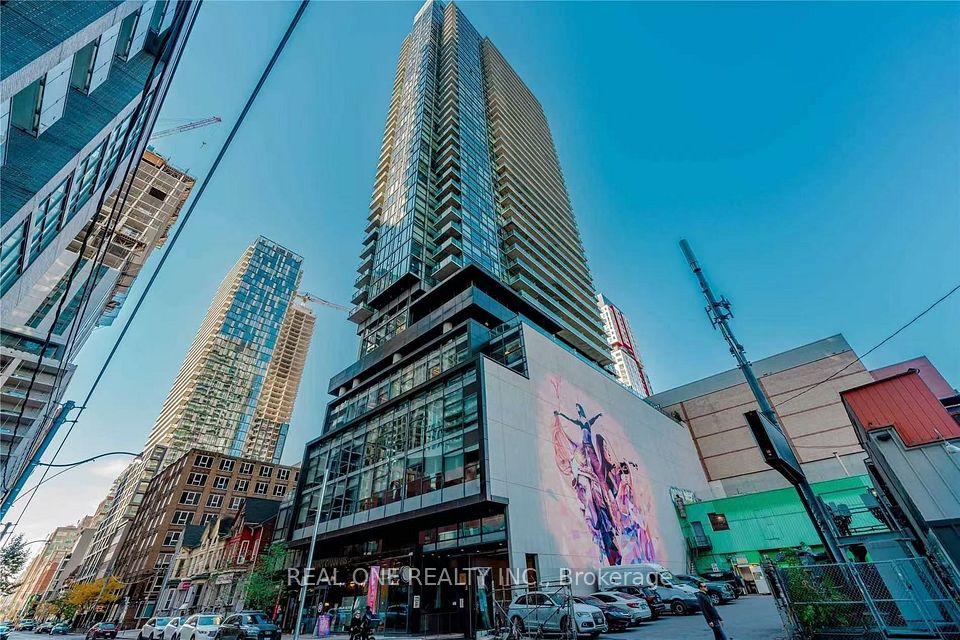 290 Adelaide
