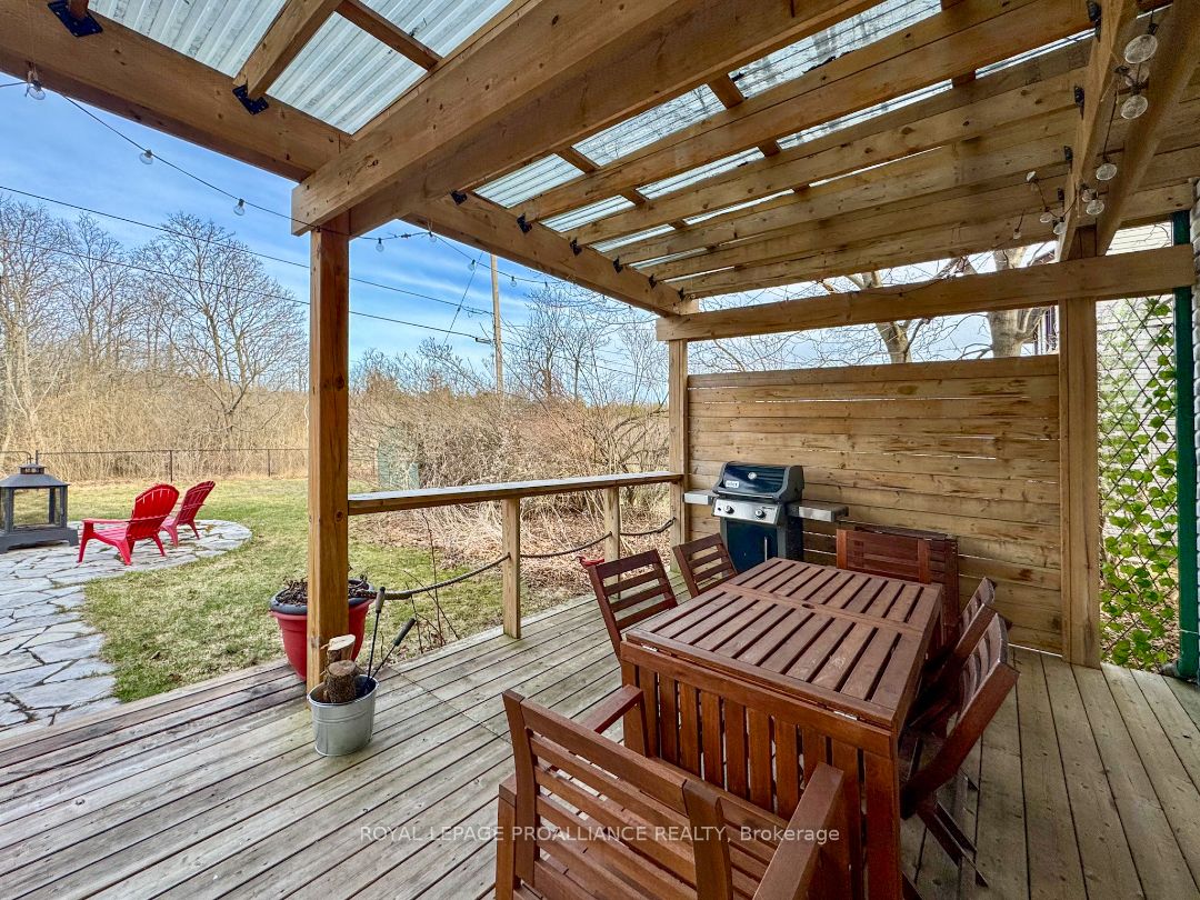 24 Ortona Crescent, Prince Edward County Hallowell