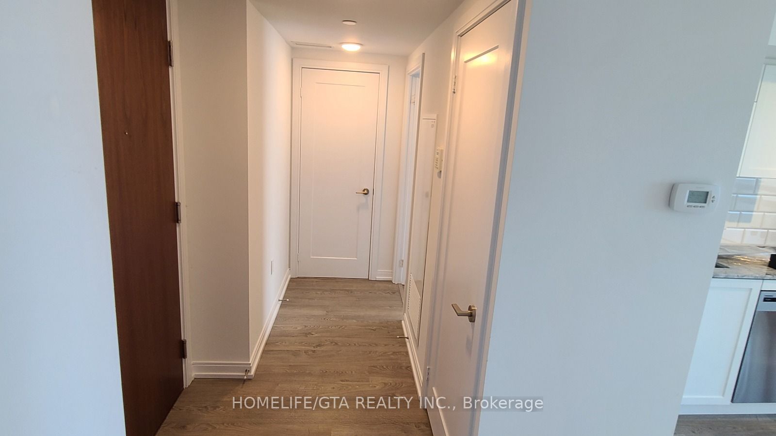 275 Village Green Square, #1017