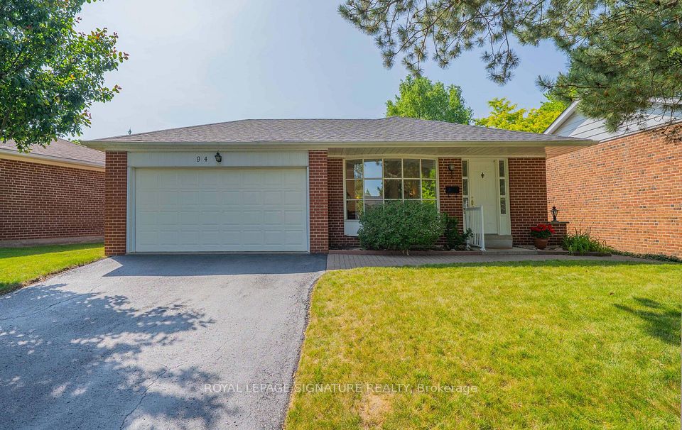94 Collingsbrook