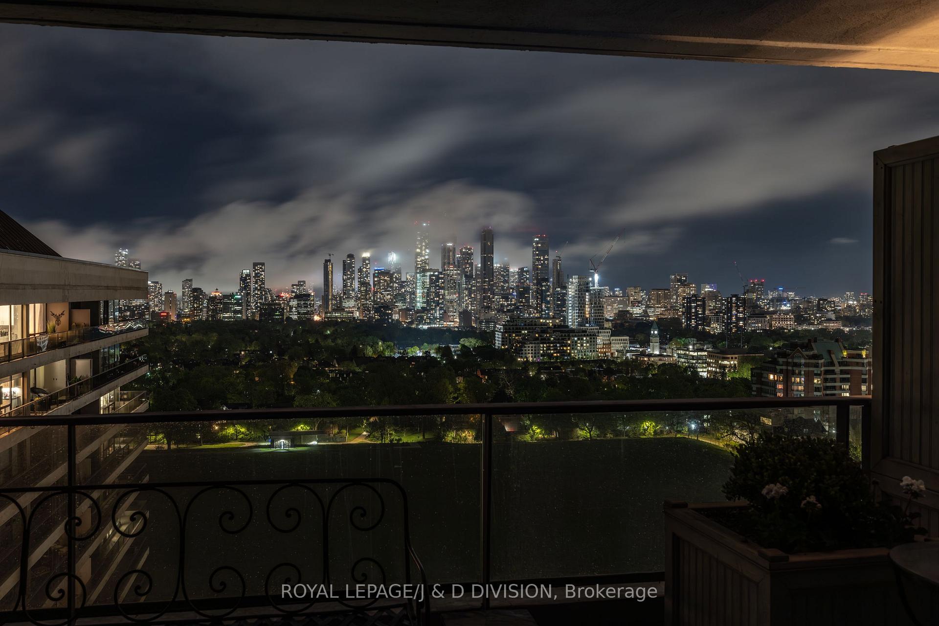 1 Bedroom Co-op at 20 Avoca, Toronto For sale