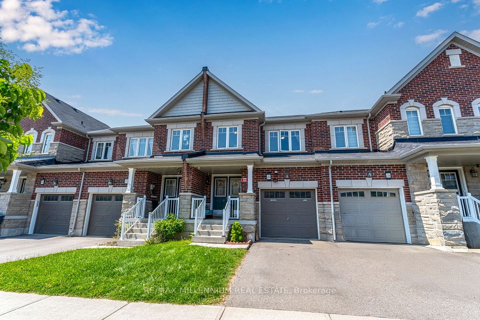 494 Queen Mary Drive