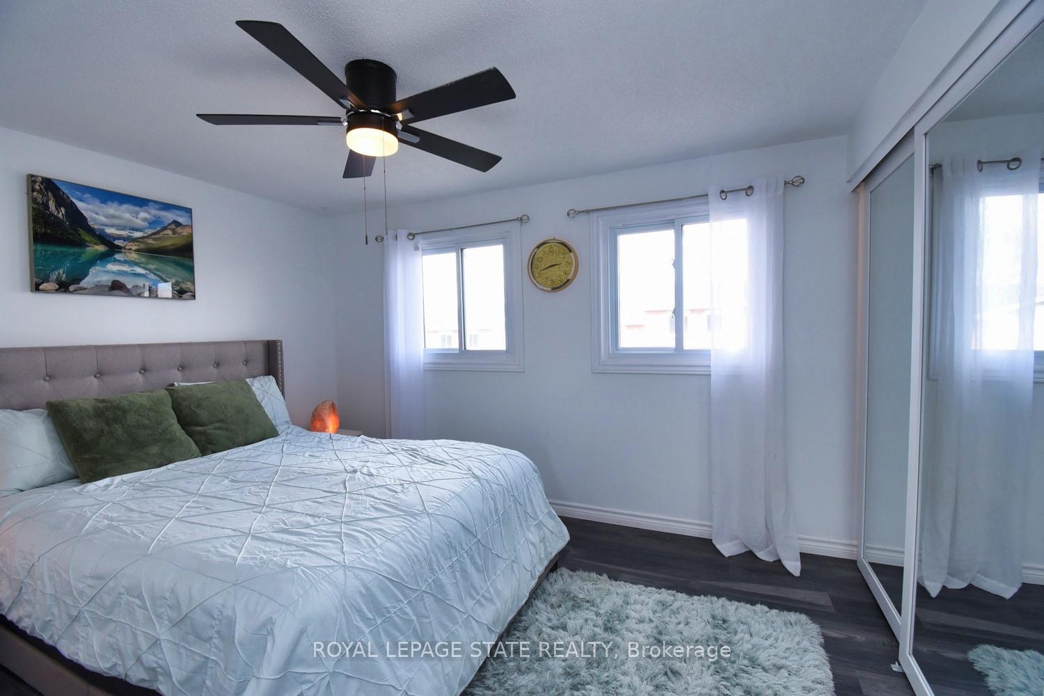 3 Bedrooms Condo at 1255 Upper Gage,  Hamilton For sale