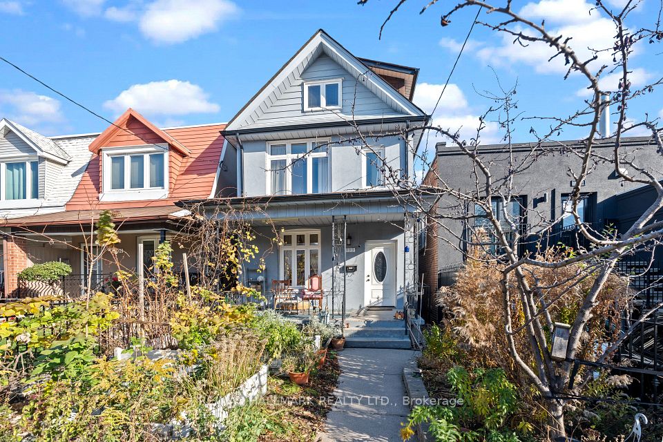 899 Lansdowne