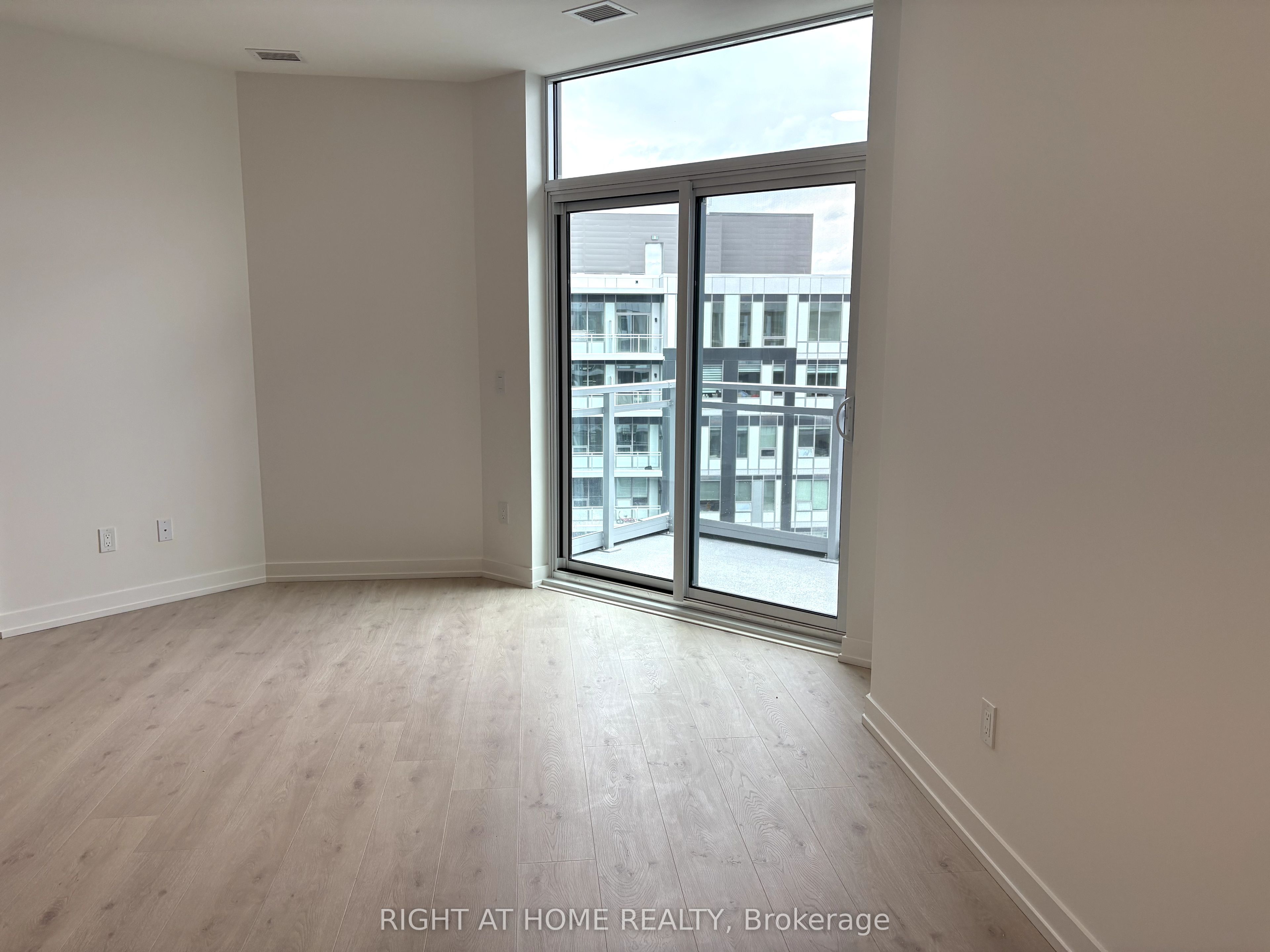 2501 Saw Whet Boulevard S, #648