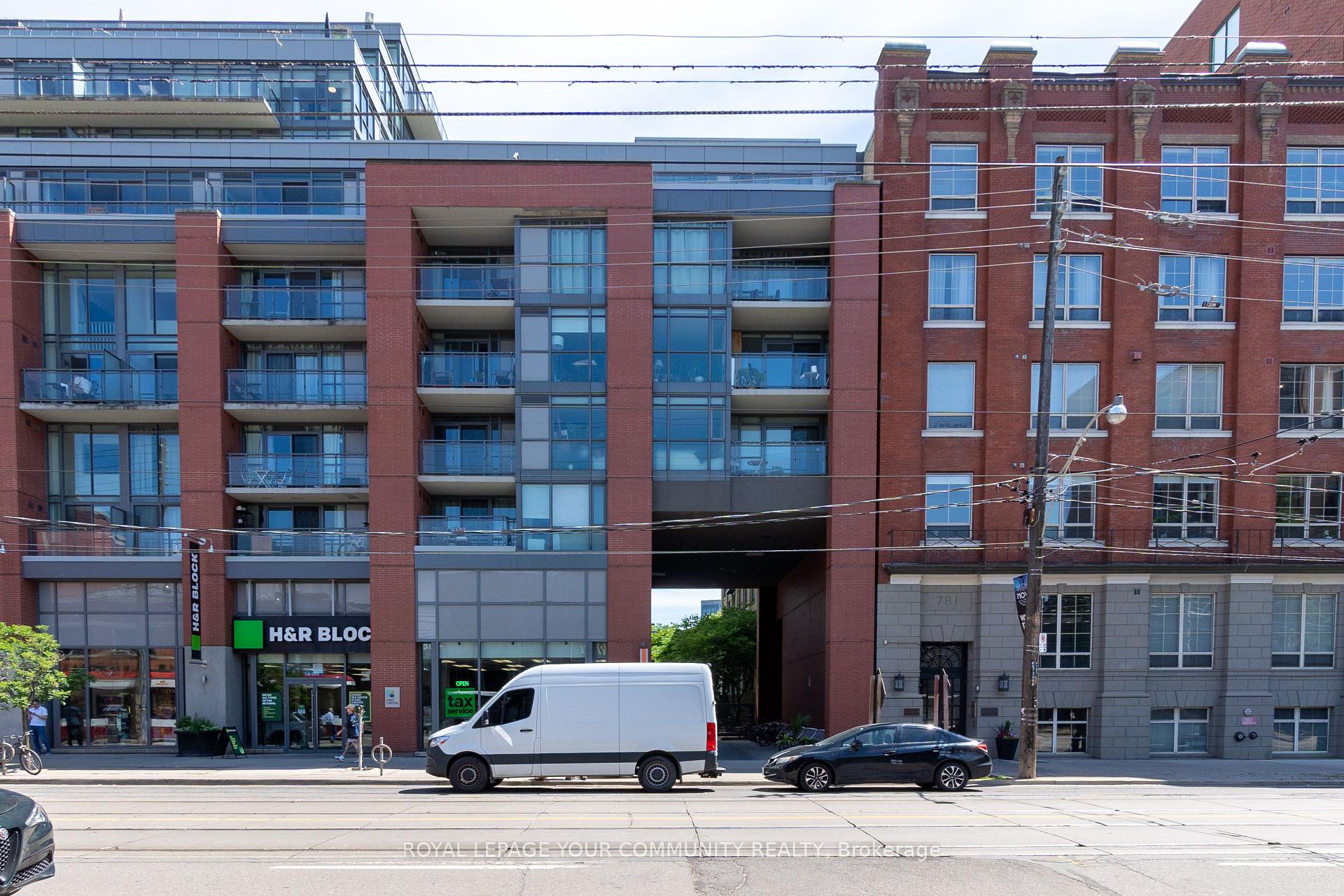2 Bedrooms Condo at 775 King, Toronto For sale