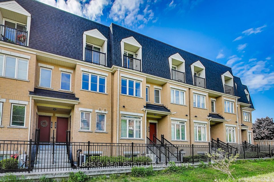 390 Hopewell
