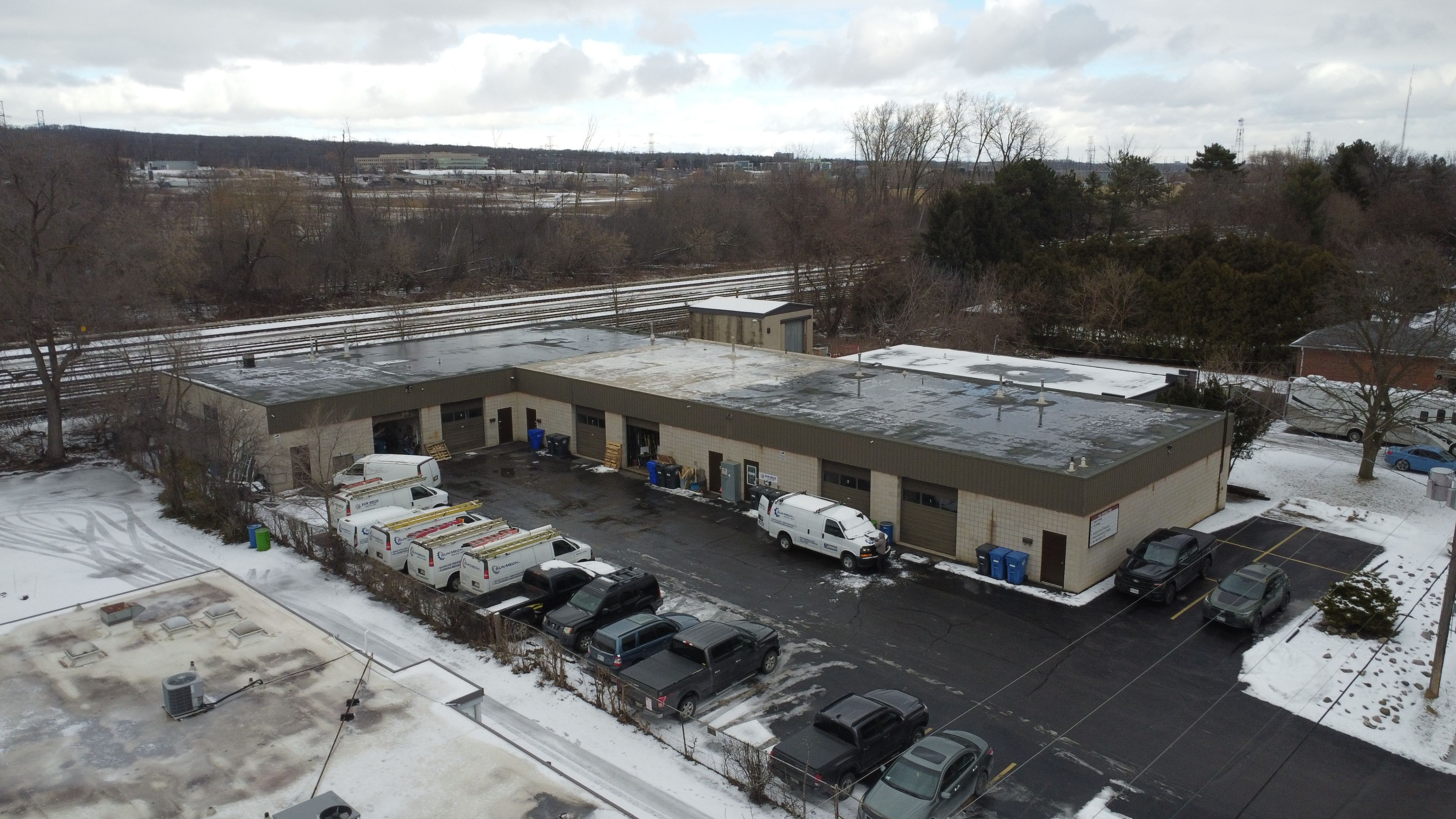 483 Enfield Road Burlington Ontario L7T 2X5