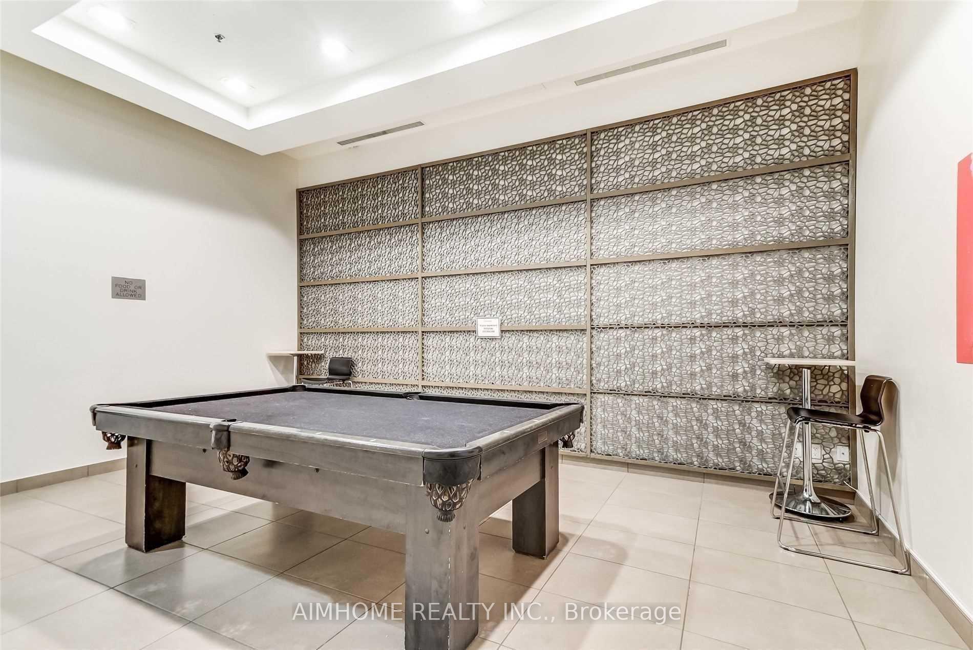 3 Bedrooms Condo at 19 Singer, Toronto For sale