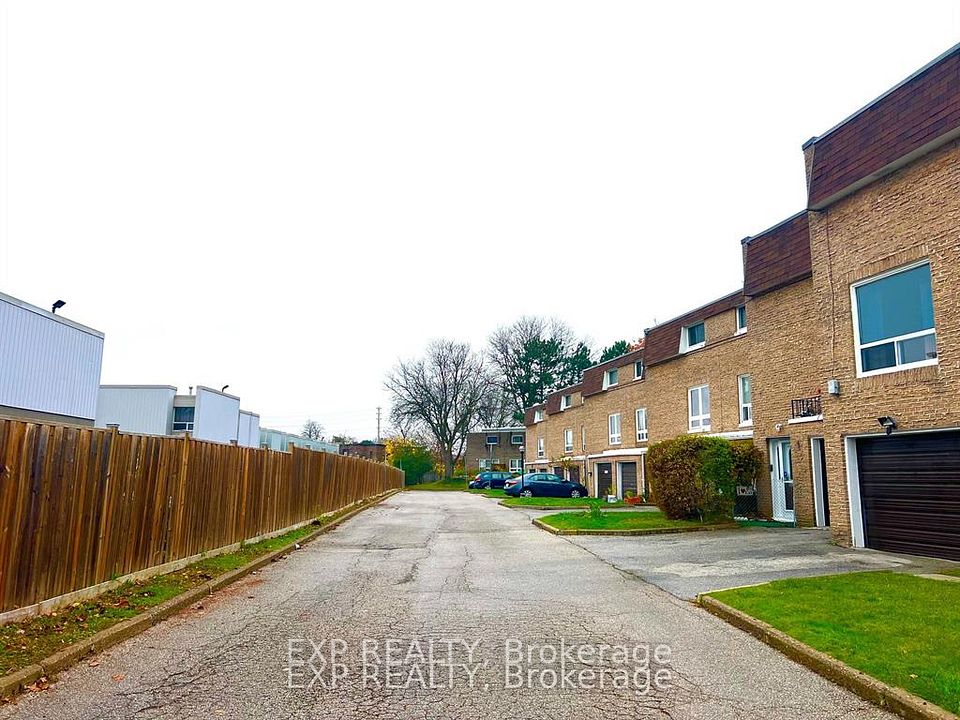 #57 - 39 Lexington Avenue, Toronto, ON M9V 2G4