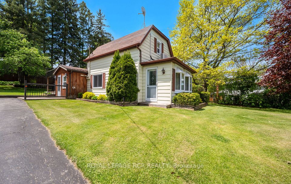18 Charles Street, Caledon, ON L7K 0E2