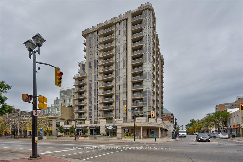 2 Bedrooms Condo at 1477 Lakeshore,  Burlington For sale