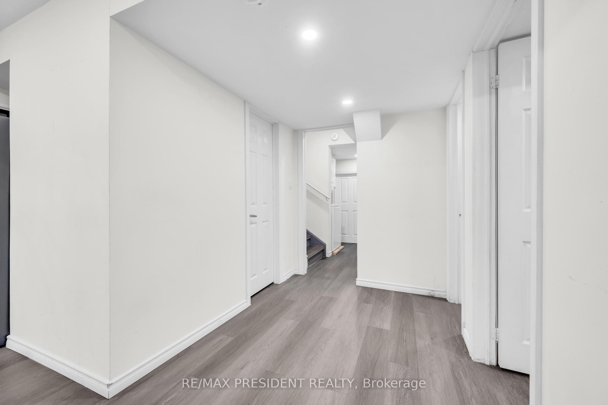 10 Callahan Court