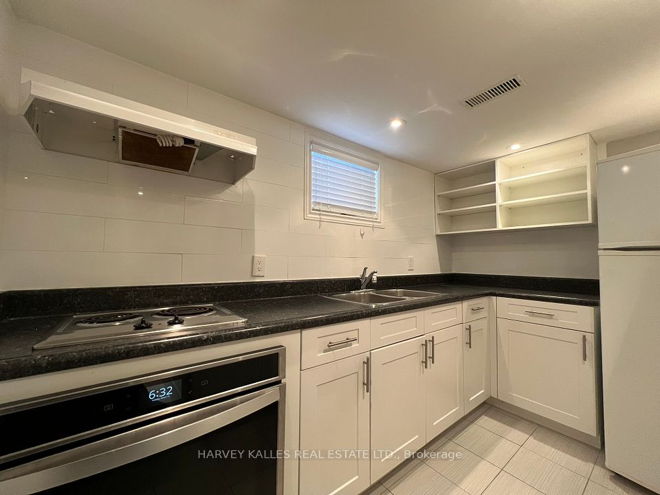 118 Almore Avenue BSMNT