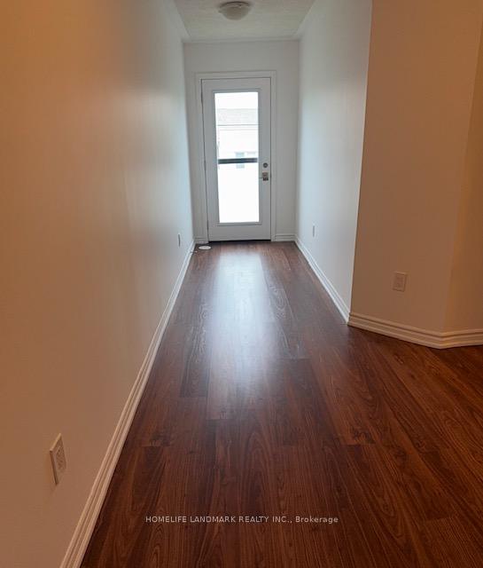3 Bedrooms Condo at 15 Heron Park, Toronto For sale