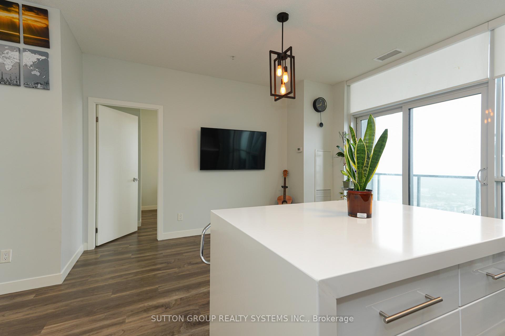 1 Bedroom Condo at 2087 Fairview, Burlington For sale