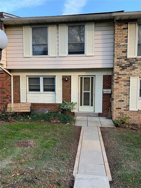 2224 Upper Middle Road