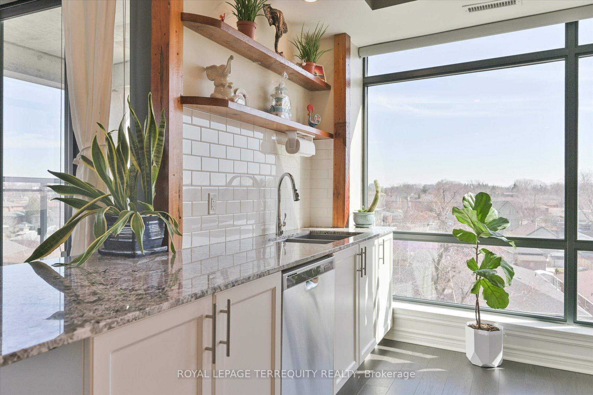 2 Bedrooms Condo at 2522 Keele, Toronto For sale