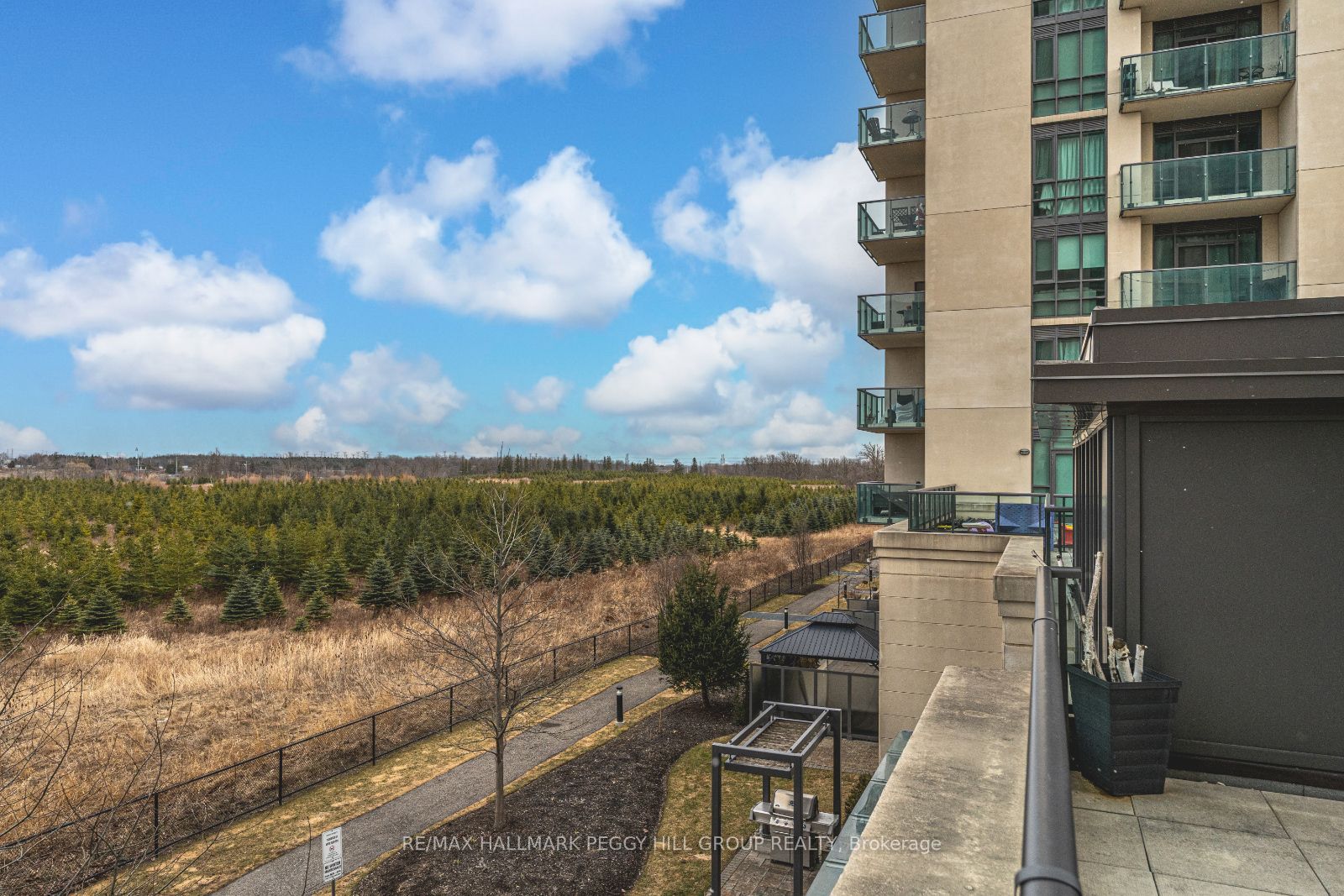 45 Yorkland Boulevard, #206