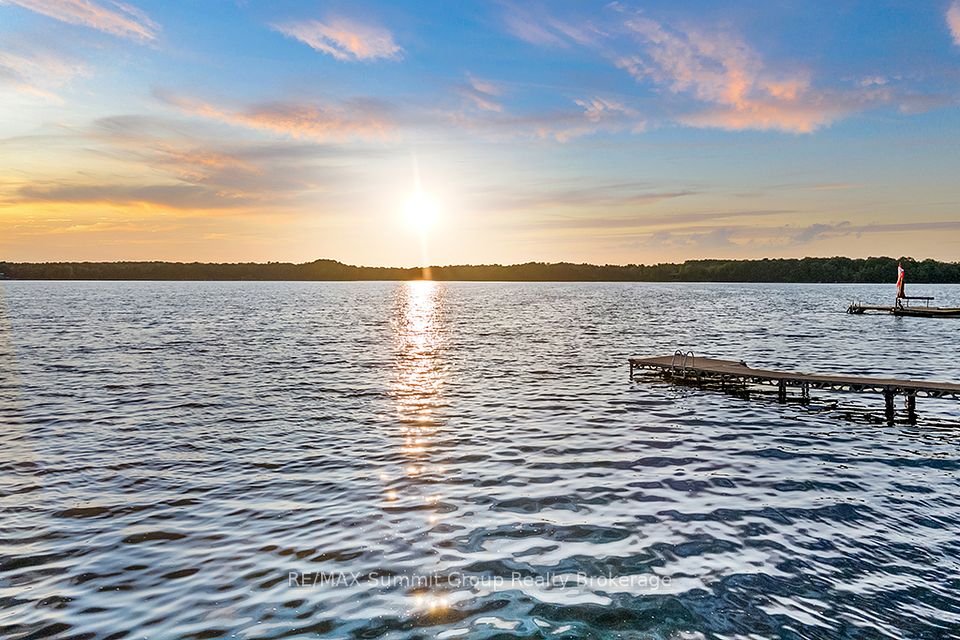 202 Lakeshore