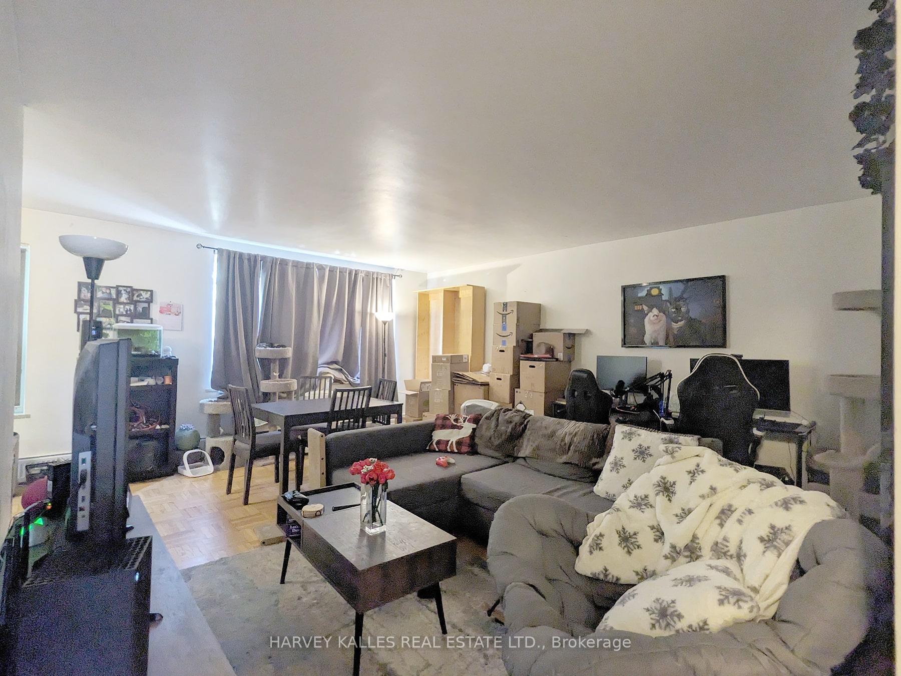 1751 Victoria Pk Avenue 201
