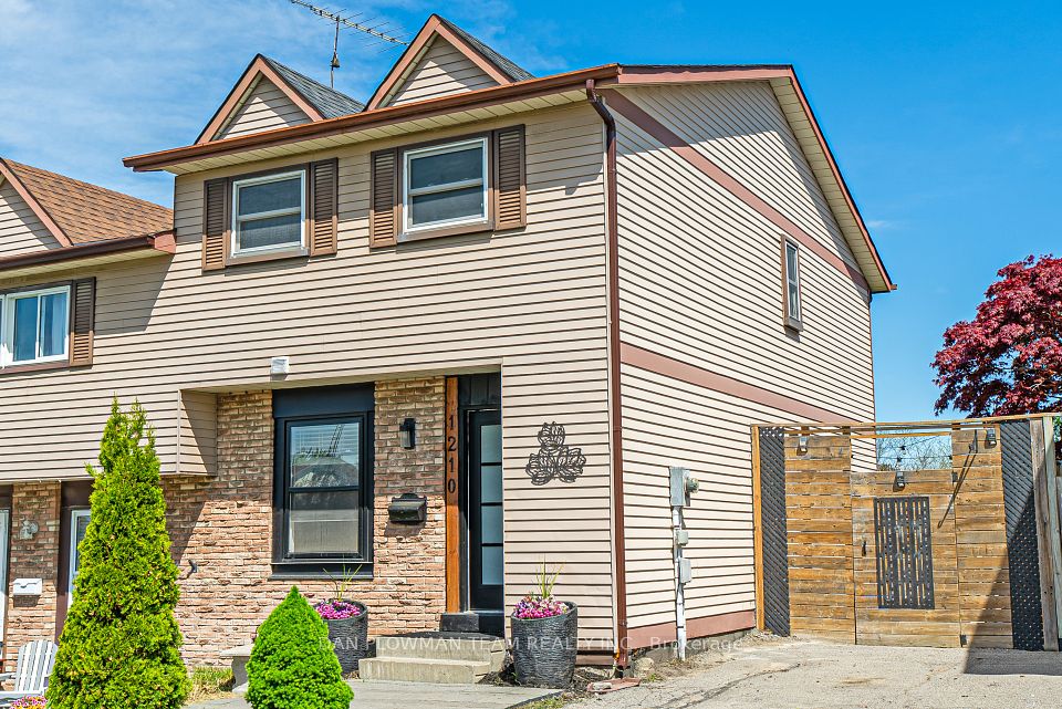 1210 Southdale