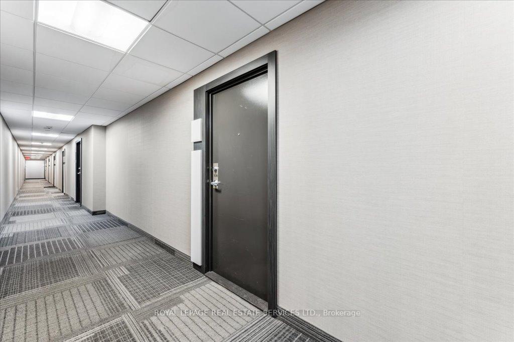 1 Bedroom Condo at 1940 Ironstone, Burlington For sale