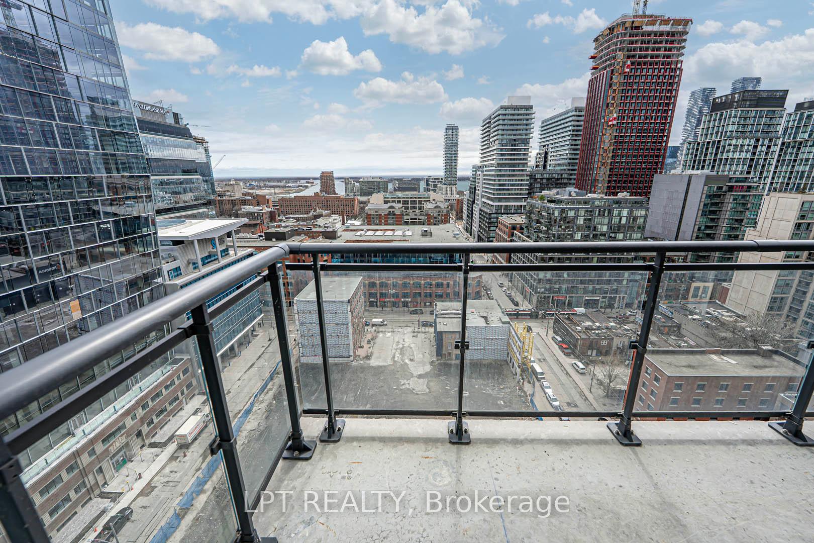 Condo at 460 Adelaide,  Toronto For sale