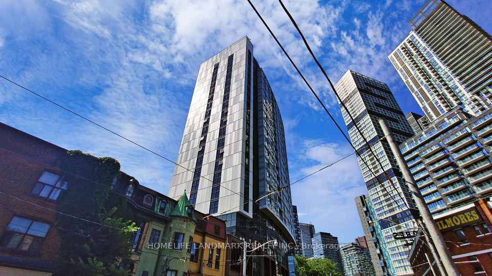 219 Dundas