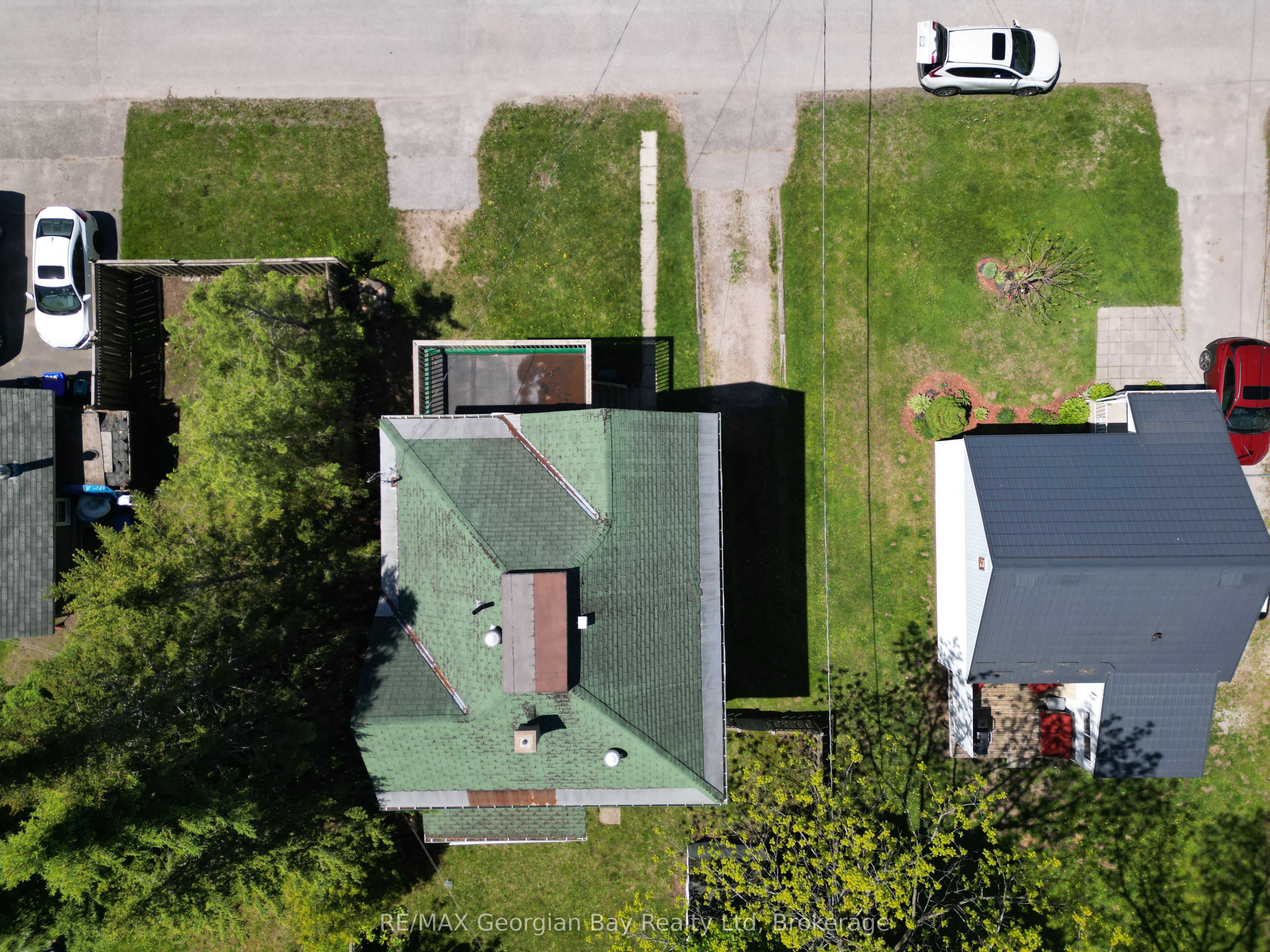 393 Hannah Street