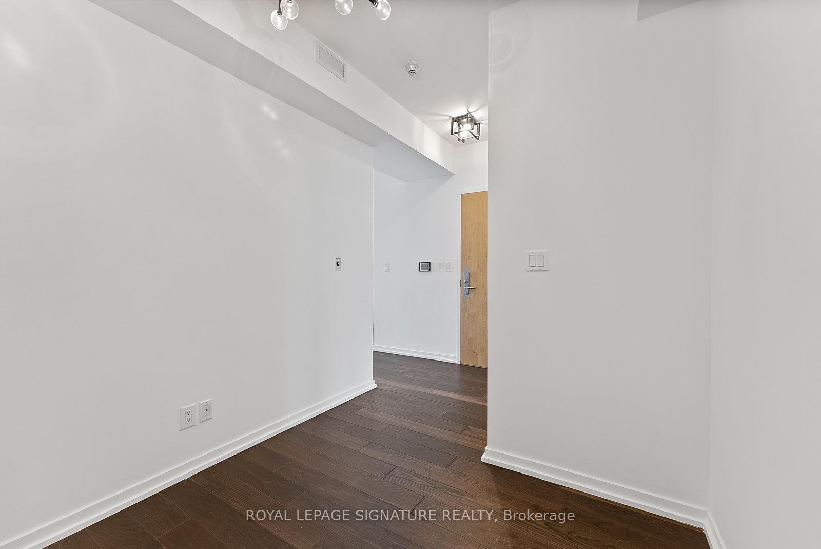 3 Bedrooms Condo at 65 Bremner, Toronto For sale