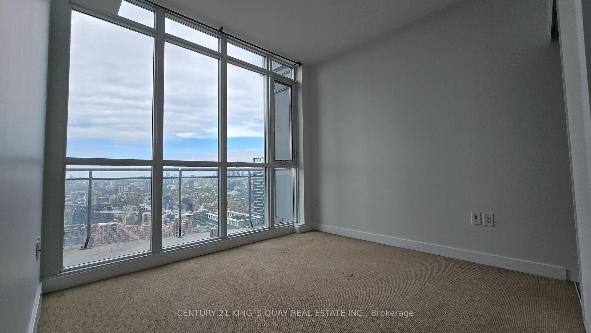 2 Bedrooms Condo at 21 Iceboat, Toronto For sale