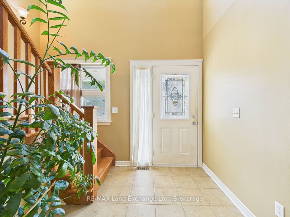 #4 - 433 Queen Street, Kincardine, ON N2Z 0A2