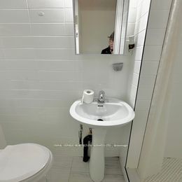 https://trreb-image.ampre.ca/hH30-KJazpsLfsf8kb8J8JvcZLZp9KsgFCiZahC4nrs/rs:fit:960:960/wm:.5:so:0:50:.4/wmsh:10/wmt:PHNwYW4gZm9yZWdyb3VuZD0nd2hpdGUnIGZvbnQ9JzY4Jz5ST1lBTCBMRVBBR0UgUkVBTCBFU1RBVEUgU0VSVklDRVMgTFRELiwgQnJva2VyYWdlPC9zcGFuPg/L3RycmViL2xpc3RpbmdzLzQwLzkwLzU3LzM2L3AvYjk3YWQ2NzgtNDcyZS00MjI3LWI2NTAtZTliM2MxMDE3MzFhLmpwZw.jpg
