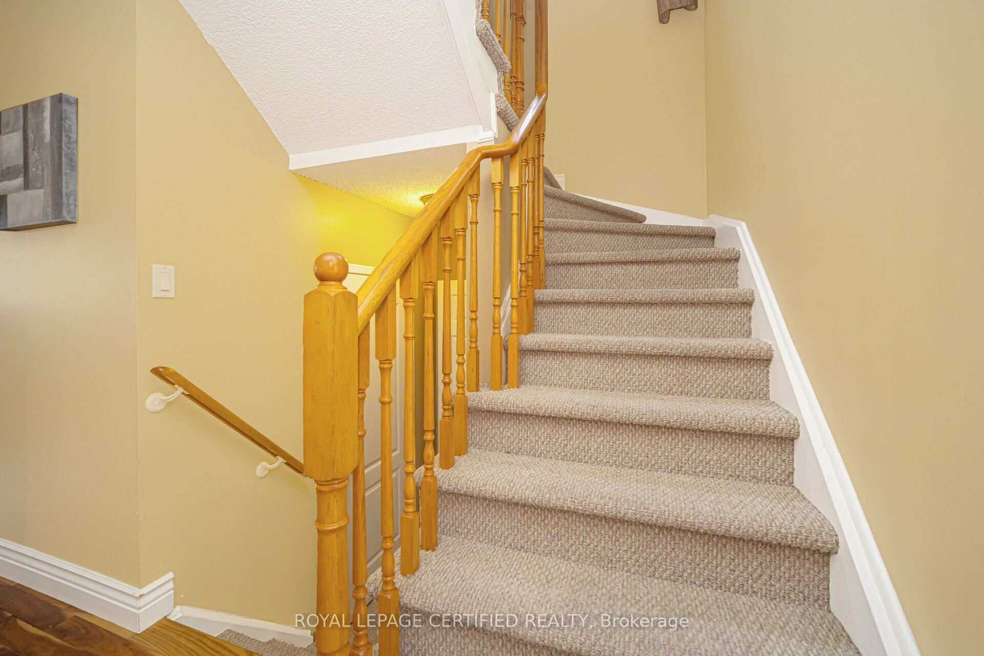 12 Sunnybrook Crescent