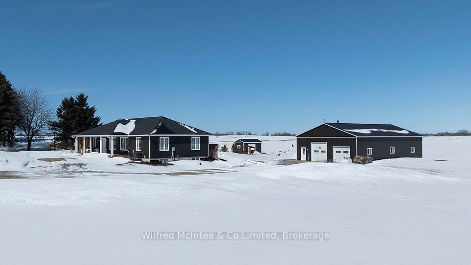 422 HAYES LAKE