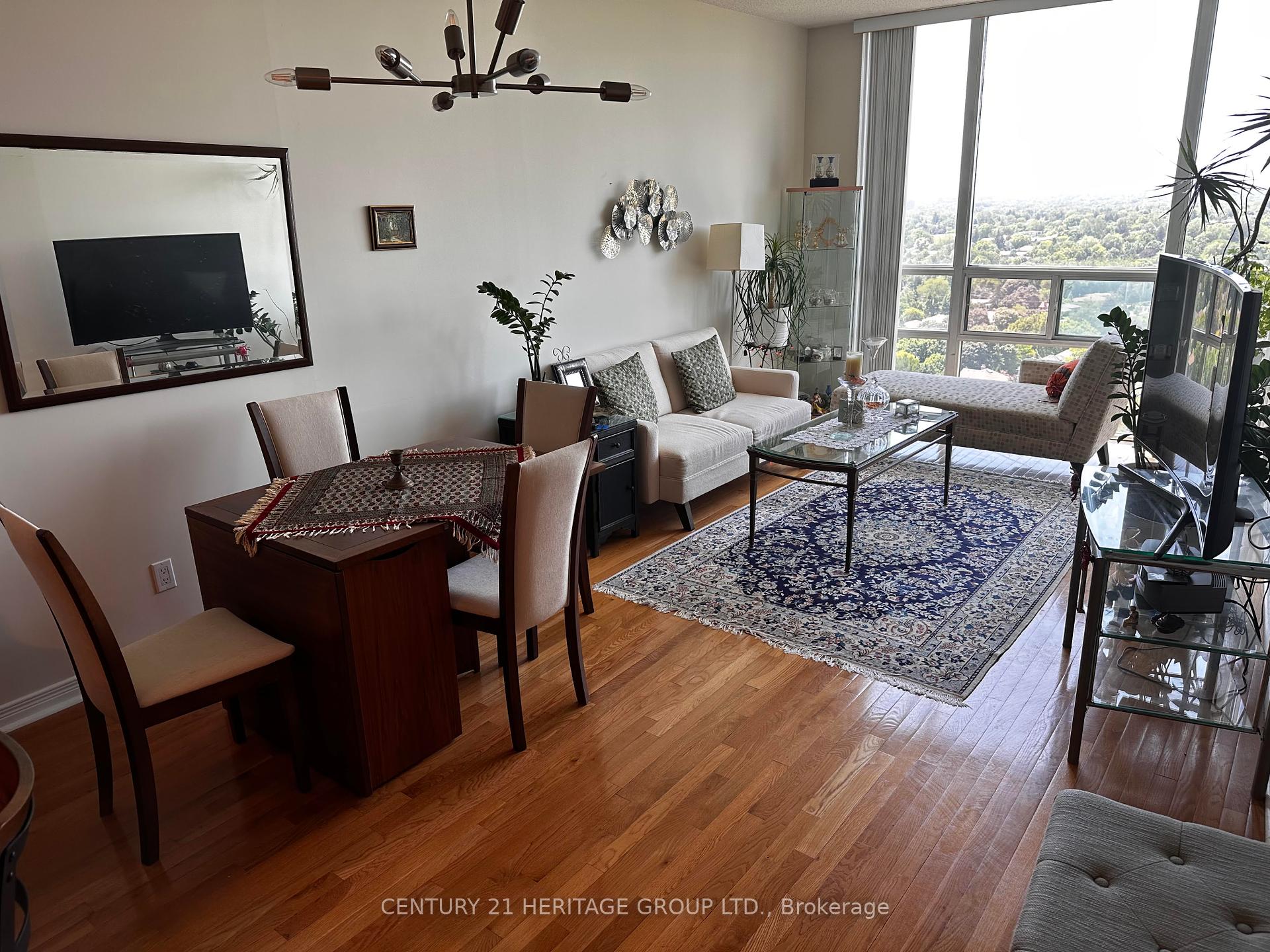 1 Bedroom Condo at 509 Beecroft, Toronto For sale