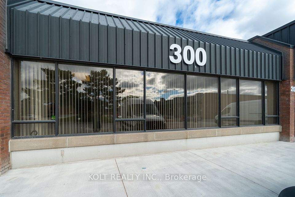 300 Esna Park