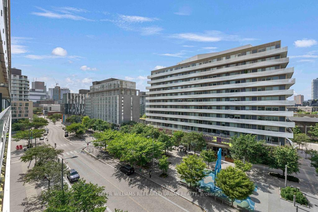3 Bedrooms Condo at 35 Rolling Mills, Toronto For sale